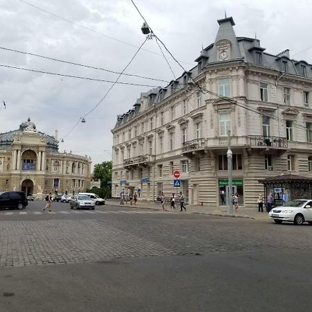 Apartmens Near Opera House Apartman Odessza Kültér fotó