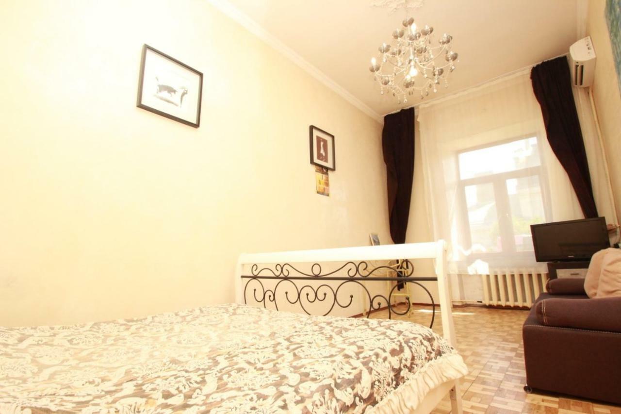 Apartmens Near Opera House Apartman Odessza Szoba fotó
