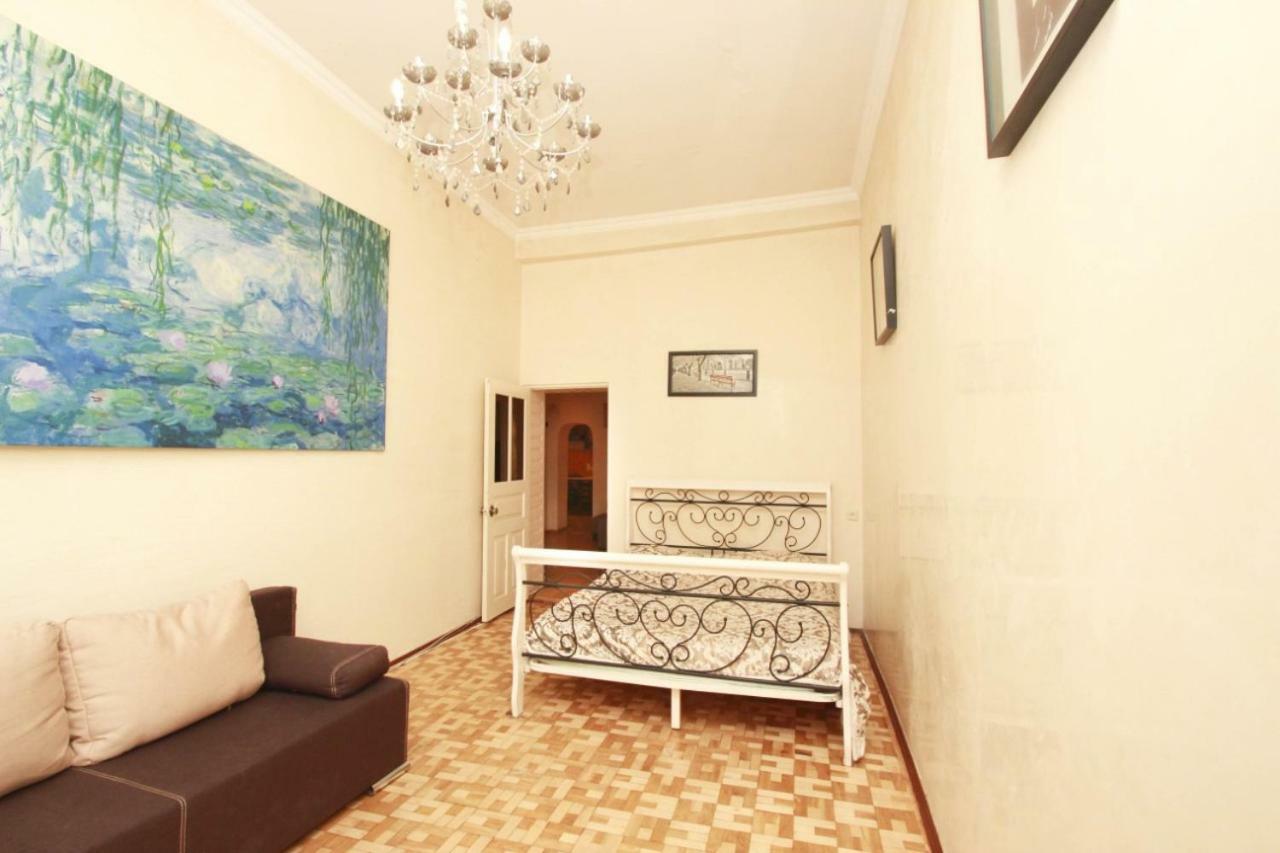 Apartmens Near Opera House Apartman Odessza Kültér fotó