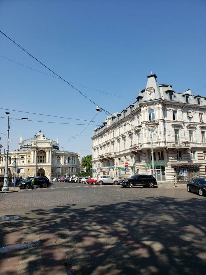 Apartmens Near Opera House Apartman Odessza Kültér fotó
